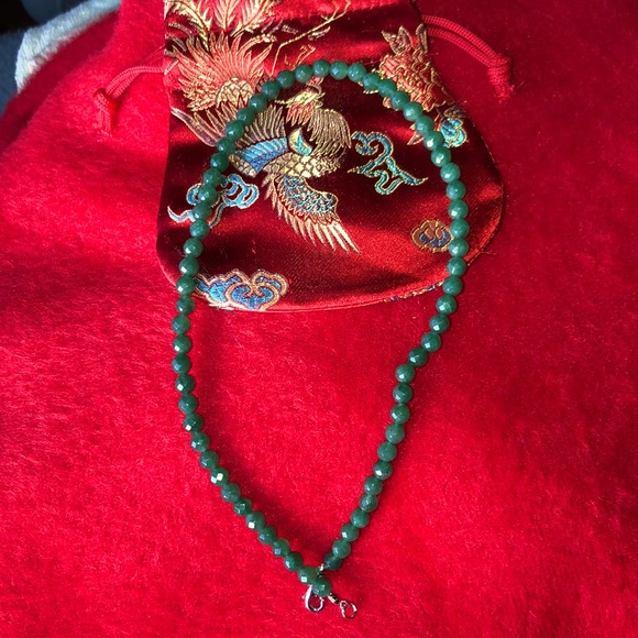 Jade Necklace - Picture 1 of 3